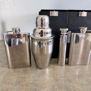 Stainless Steel Bar Set with Flasks and Shaker